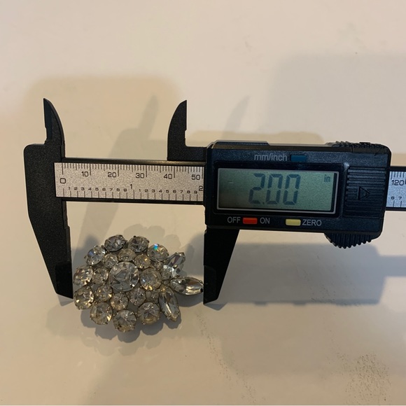 Brooch - Picture 8 of 8